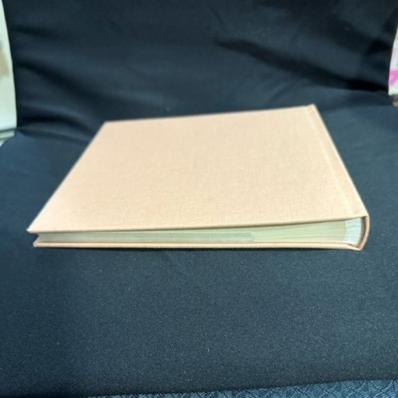 NEW Hallmark "Hope Love Faith" photo album holds 100 4x6 photos, peach c… - Picture 4 of 10